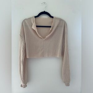 Cream color flowy sleeve, light weight v neck crop shirt